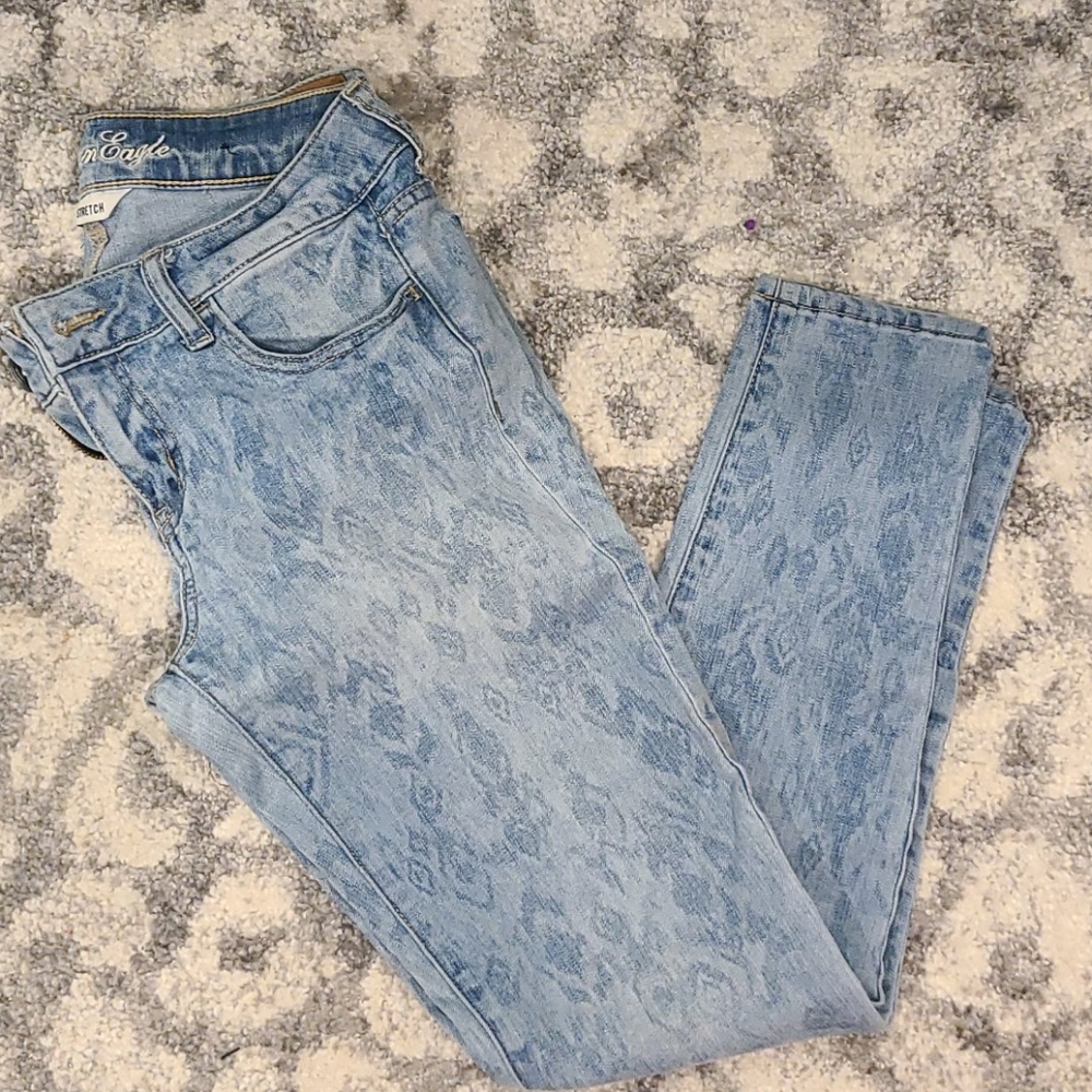 American Eagle jeans with geometric pattern